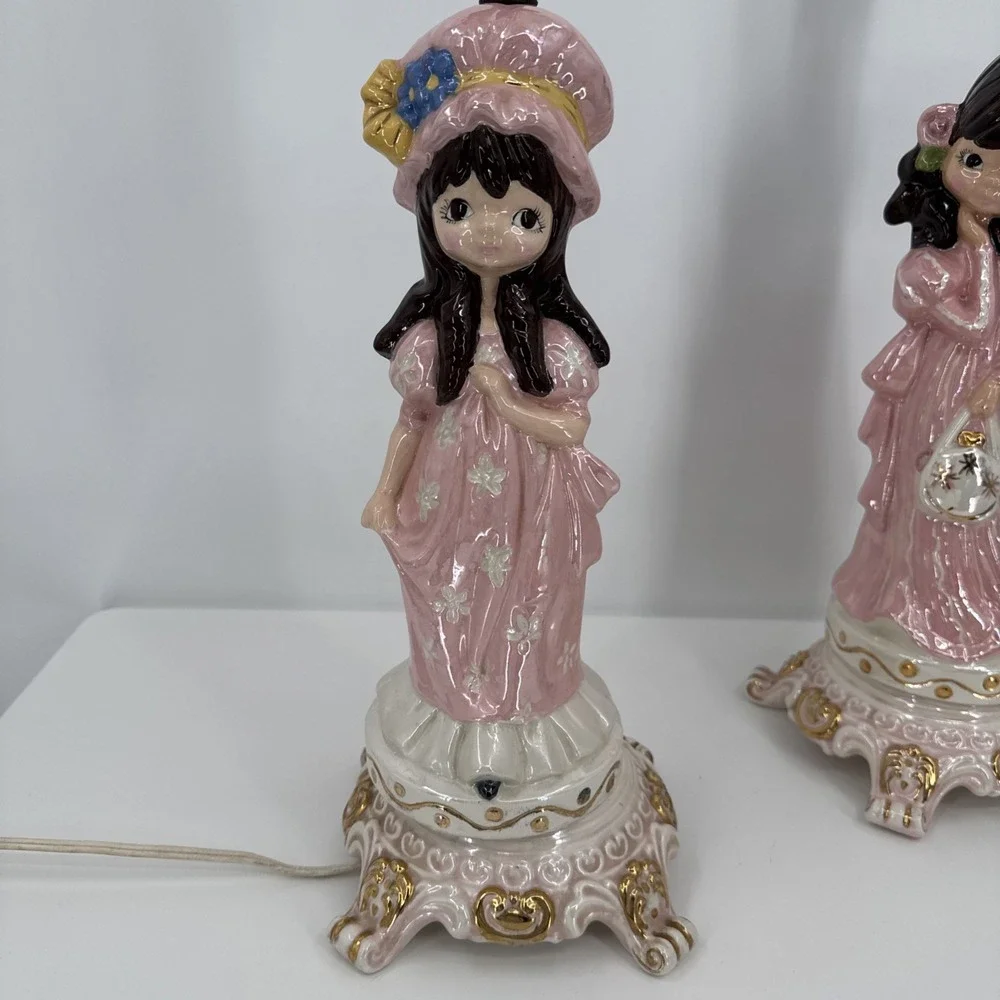 Vintage Pair Of Ceramic Handmade‎ Holly Hobby Style Lamps 1974 Pink Prairie